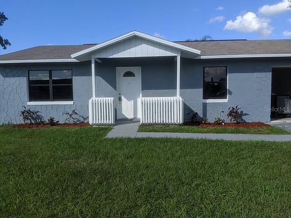 3rd image of 313 Jacksonville Ct