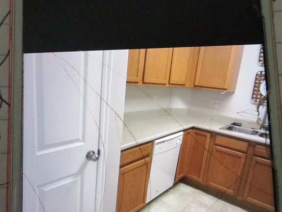 5th image of 1598 W Westbury Way APT H