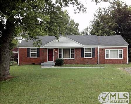 1st image of 2106 Sanborn Dr