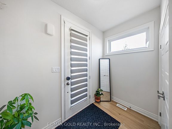 4th image of 166 Mount Albion Rd #29