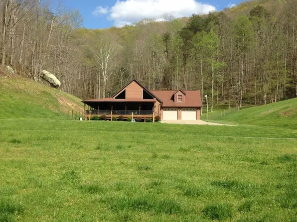 628 Cherry St, West Hamlin, WV 25571