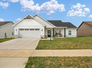 3401 Melissa Ln, Urbana, IL 61802