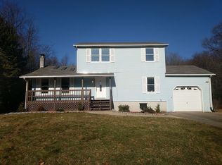 97 Autumn Ln, Jim Thorpe, PA 18229
