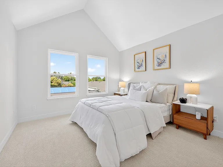 726 Buena Vista Pl — Photo 19