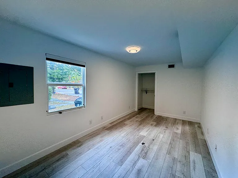 102 S K St #1 — Photo 19