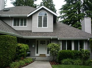 22018 NE 26th Pl, Sammamish, WA 98074