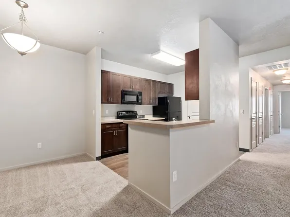 Aspen Creek Apartments