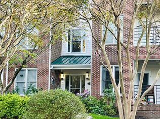 710 N Person St APT 304, Raleigh, NC 27604