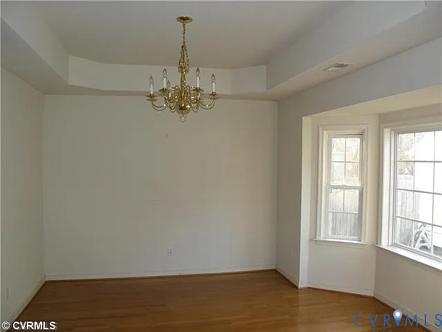 10520 Runnymeade Dr — Photo 4