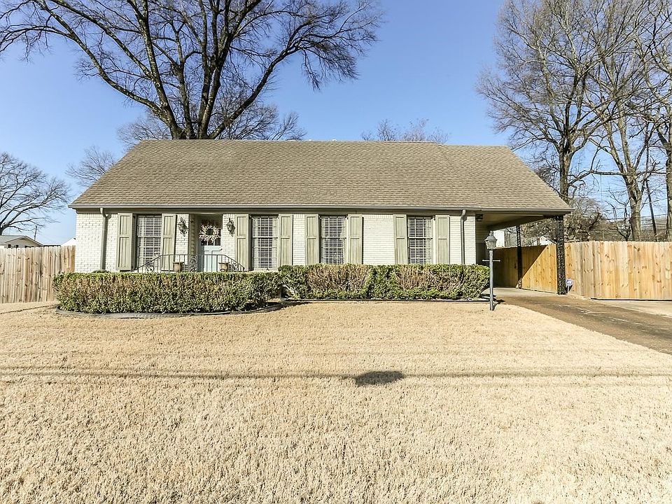 1st image of 1205 Estate Dr