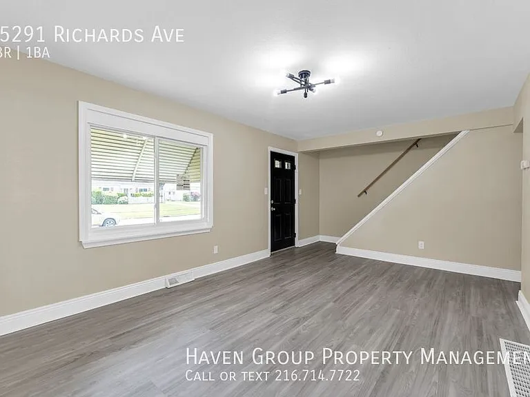25291 Richards Ave — Photo 5