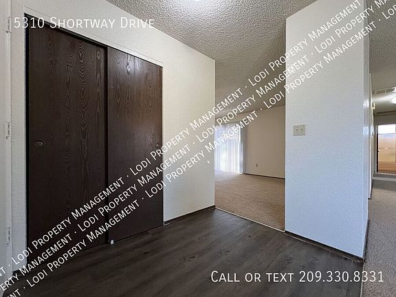 3rd image of 5310 Shortway Dr