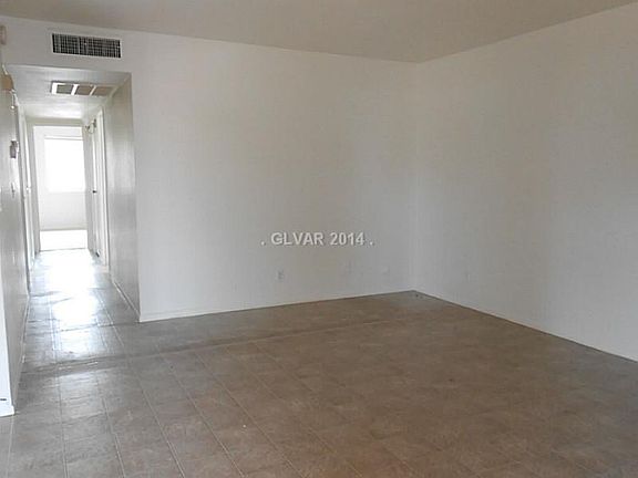 3rd image of 1842 Avacado Ct #D