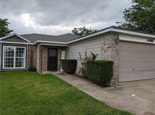 2488 Victoria St, Springdale, AR 72764