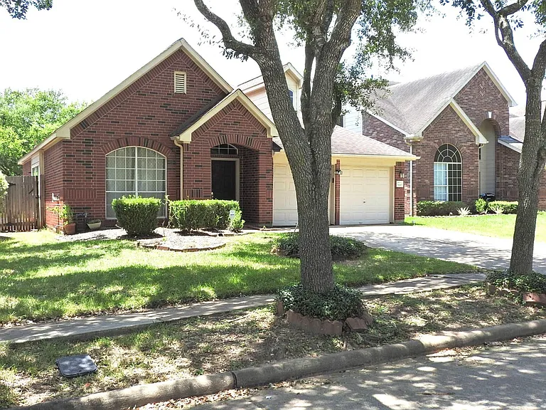 5443 Santa Chase Ln — Photo 1