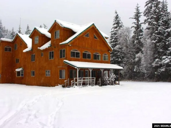 2892 Mosquito Lake Rd, Haines, AK 99827