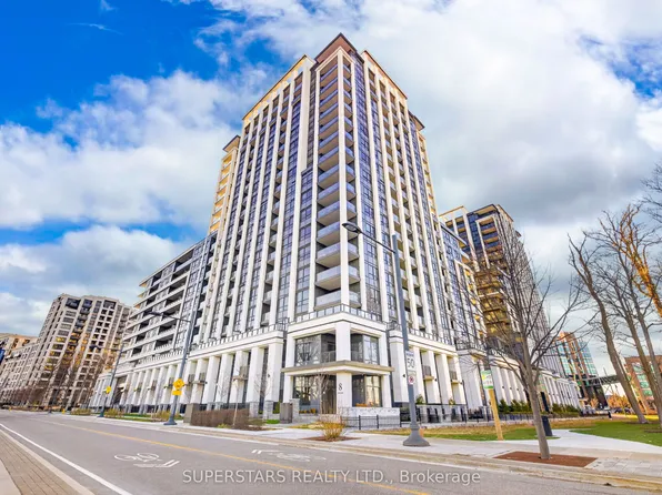 8 Cedarland Dr #W118, Markham, ON L6G 1E3