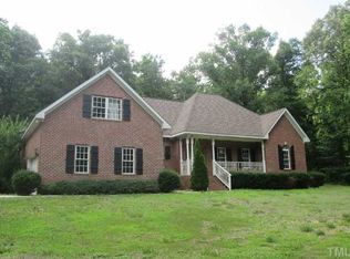 452 Buckroe Dr, Sanford, NC 27330