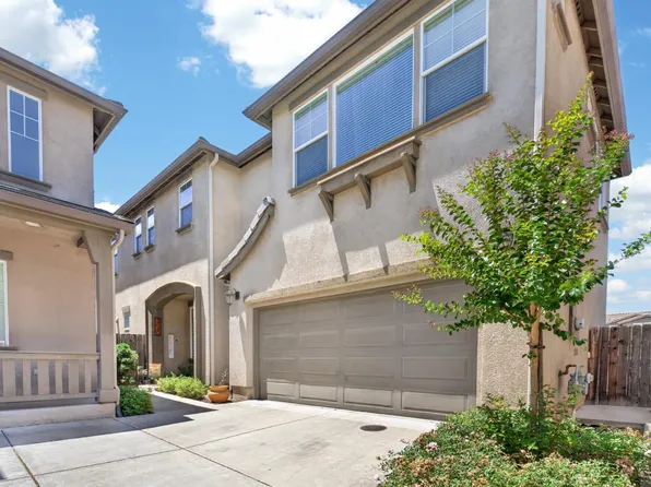 3840 Purple Finch Ln, Modesto, CA 95355