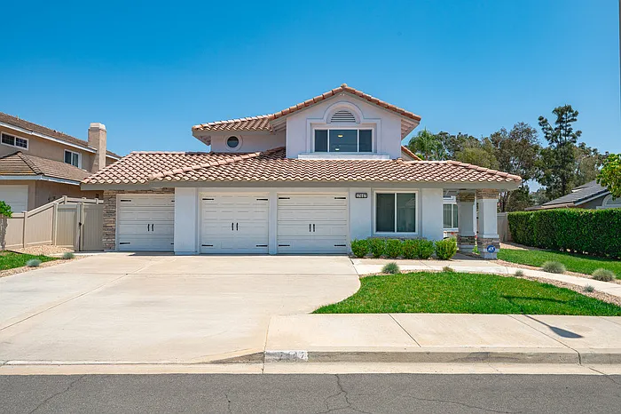 17447 Crestlake Ln — Photo 42