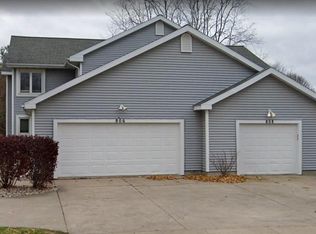 806 N Gammon Rd, Madison, WI 53717