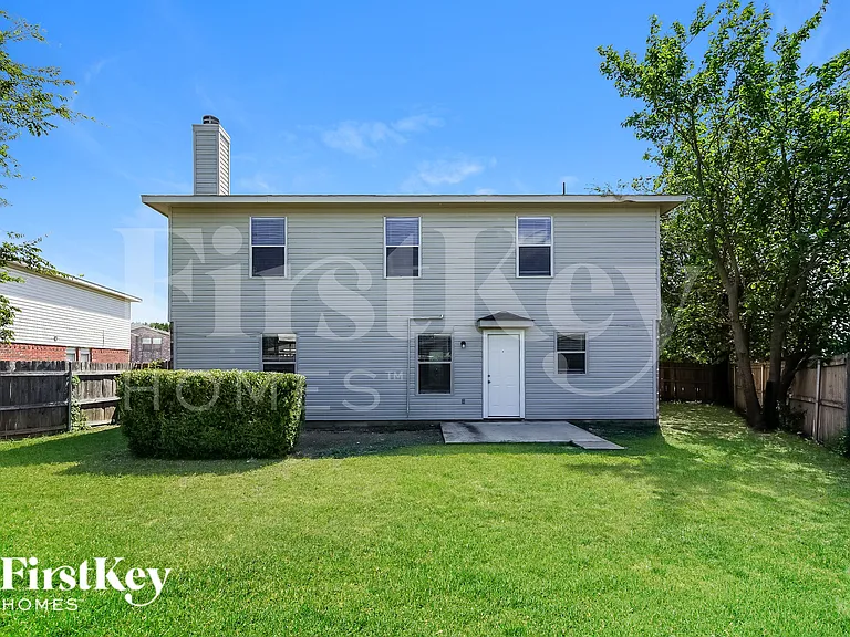 3114 Melrose Dr — Photo 18