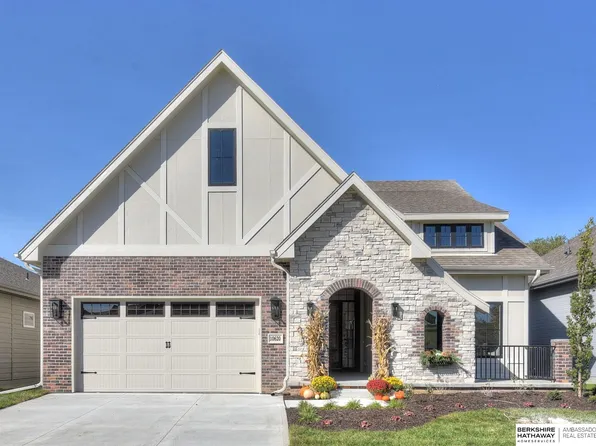 10602 126th Ct, Papillion, NE 68138