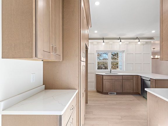 4th image of 1234 State Rd #1