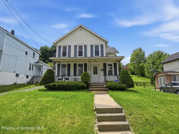 154 Pike St, Carbondale, PA 18407