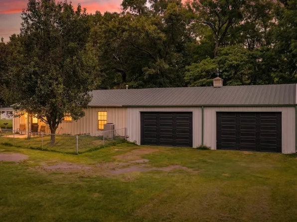 1590 Machen Ln, Gilmer, TX 75644