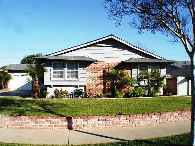 1st image of 7211 Santa Clara St