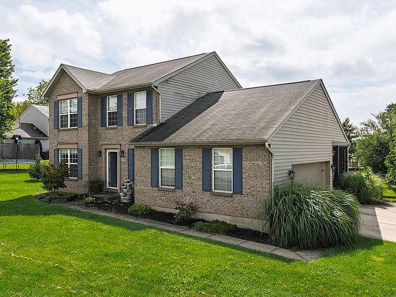 3rd image of 1039 Falcon Ct