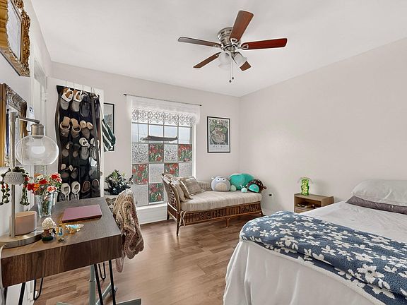 4th image of 2613 Ektom Dr APT C