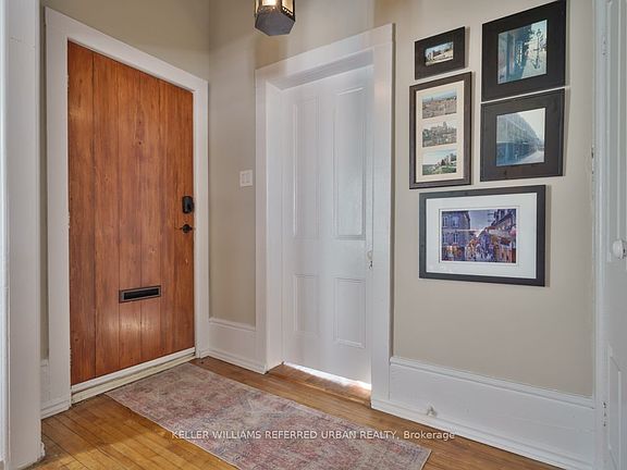 5th image of 558 Elizabeth St
