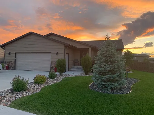 4307 Duckhorn St, Rapid City, SD 57703