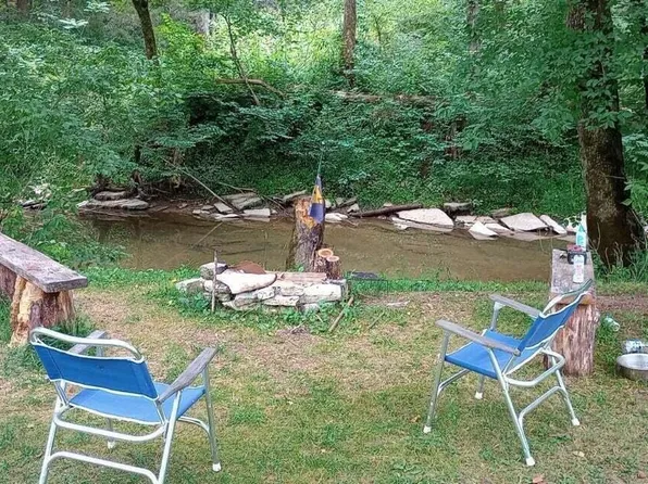 Sunshine Hill Dr, Ewing, VA 24248