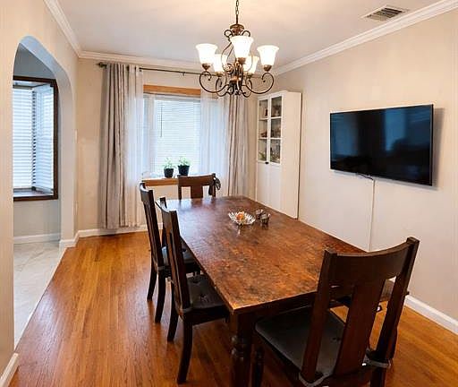 5th image of 71 Stewart St