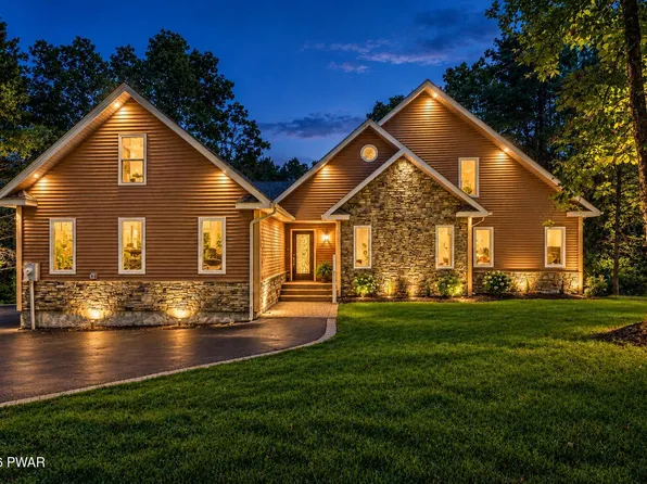 120 Milford Estates Dr, Milford, PA 18337