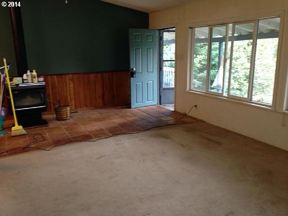 3rd image of 17301 Canyon Dr