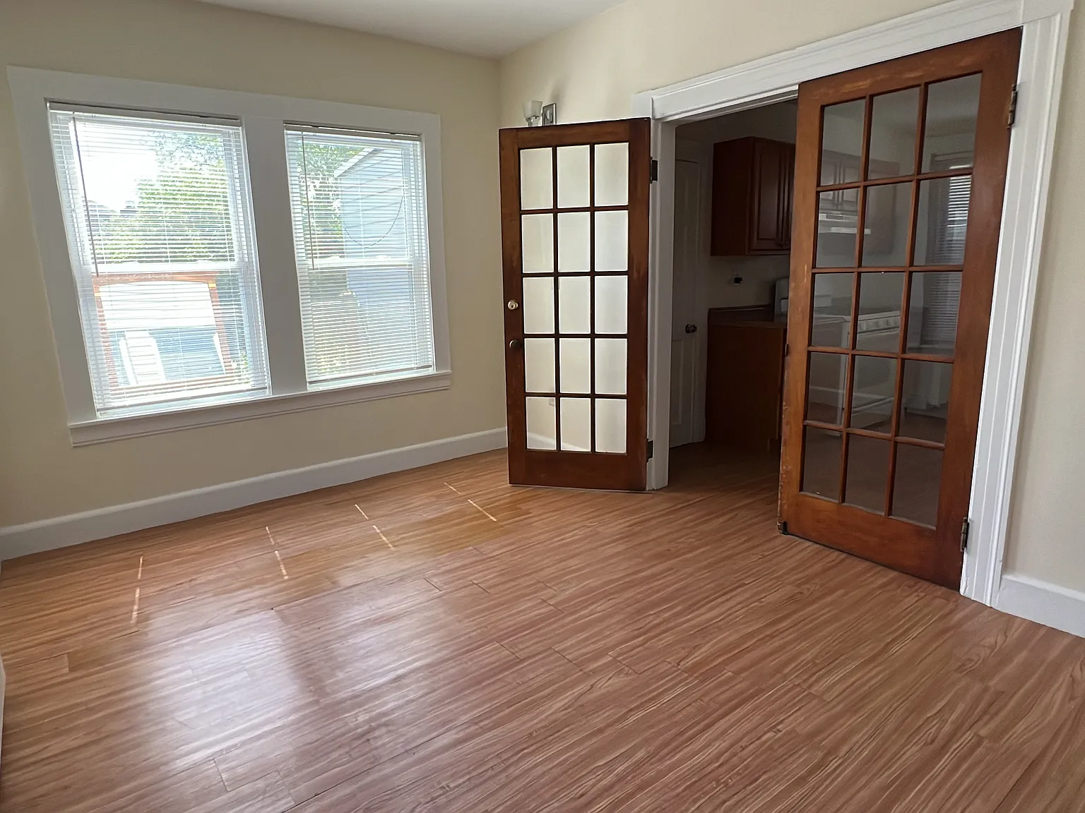 3 bed, $3,300 — Photo 4