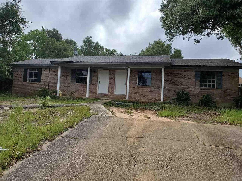 1st image of 4900 Yacht Harbour Cir