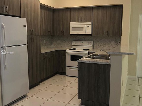 5th image of 13760 SW 272nd St APT 101