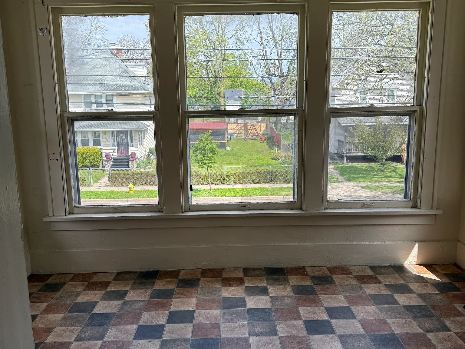 2 bed, 1085 sqft, $900 — Photo 3