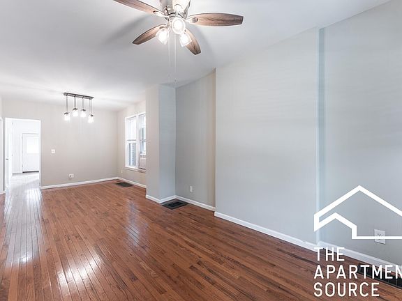 3rd image of 3511 W Beach Ave
