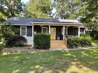 3096 Poplar Springs Dr, Gainesville, GA 30507