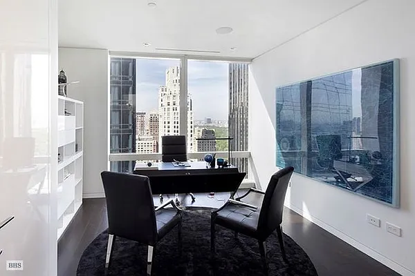 Sold by Brown Harris Stevens | media 29