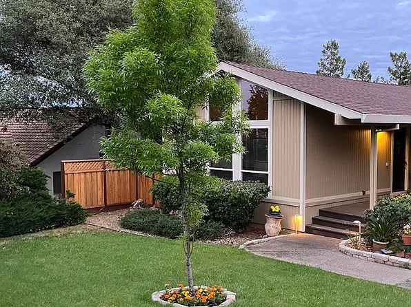 2980 Calido Ct, Cameron Park, CA 95682