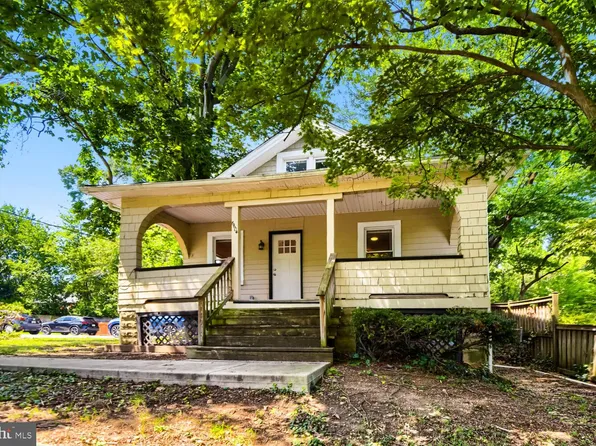 6604 Sherwood Rd, Baltimore, MD 21239