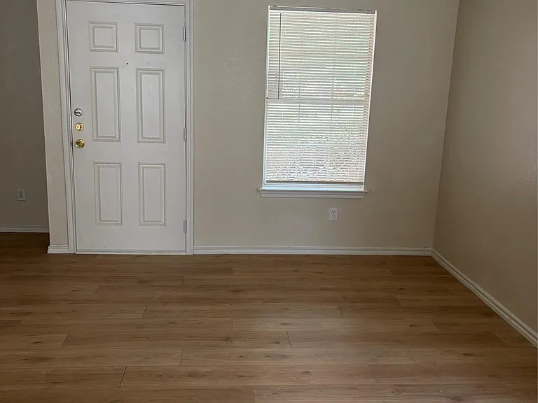 11805 Stoney Meadow Dr — Photo 9