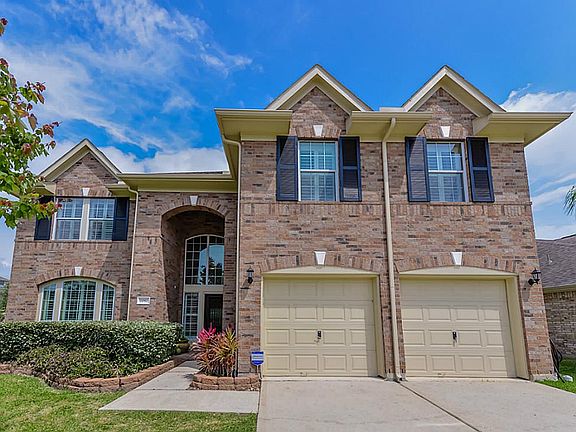 2nd image of 2082 Dillonwood Ct